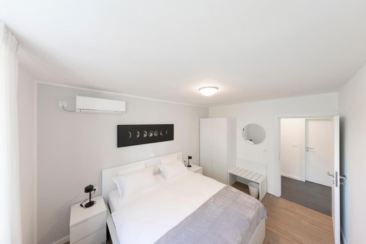 Apartment Fani With Free Private Parking Dubrovnik Exterior photo