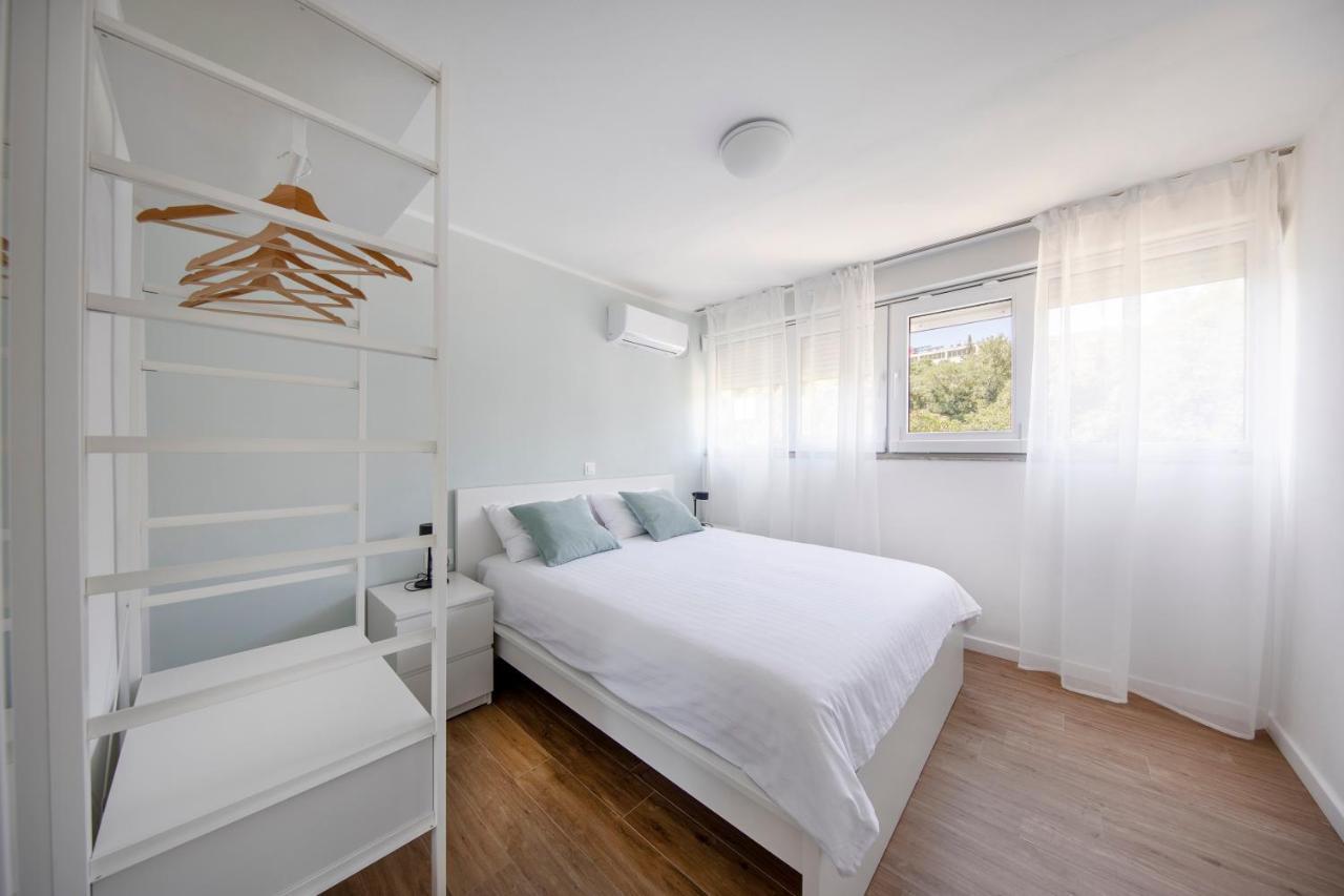 Apartment Fani With Free Private Parking Dubrovnik Exterior photo